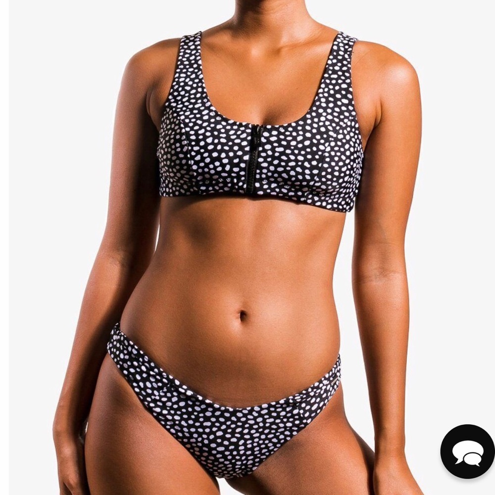 Black Bough Maui Top - Black Flint